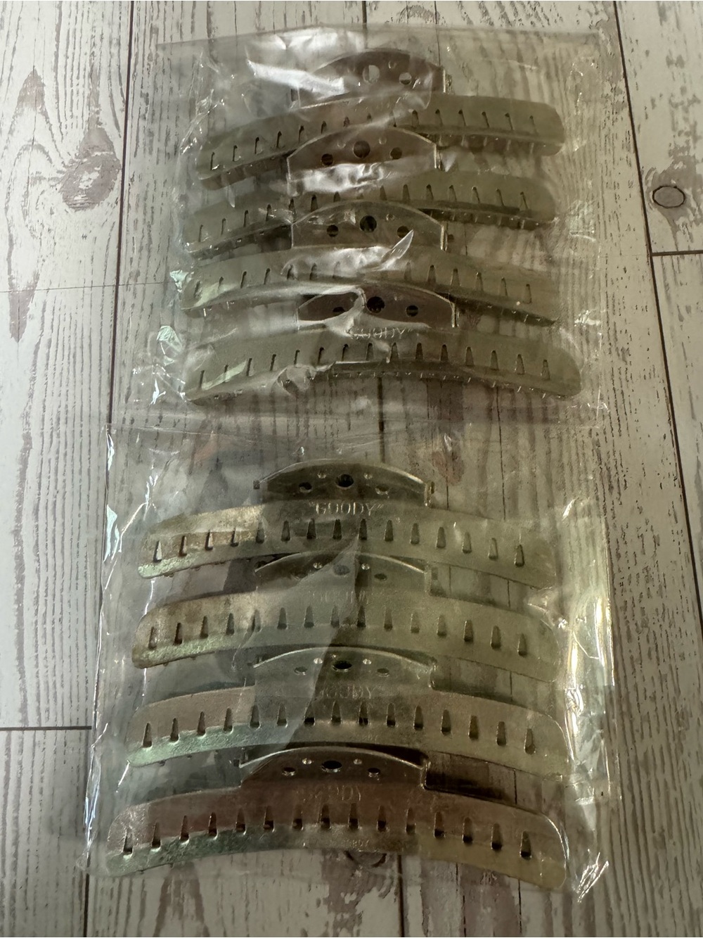 8 goody vintage wave clips